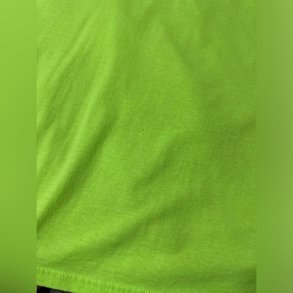 Girlie Girl Originals, size XL, pet/smoke free home, 50% polyester 50% cotton. - Picture 8 of 8